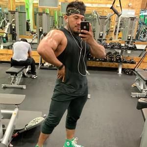 Meet your Posher, Pascual